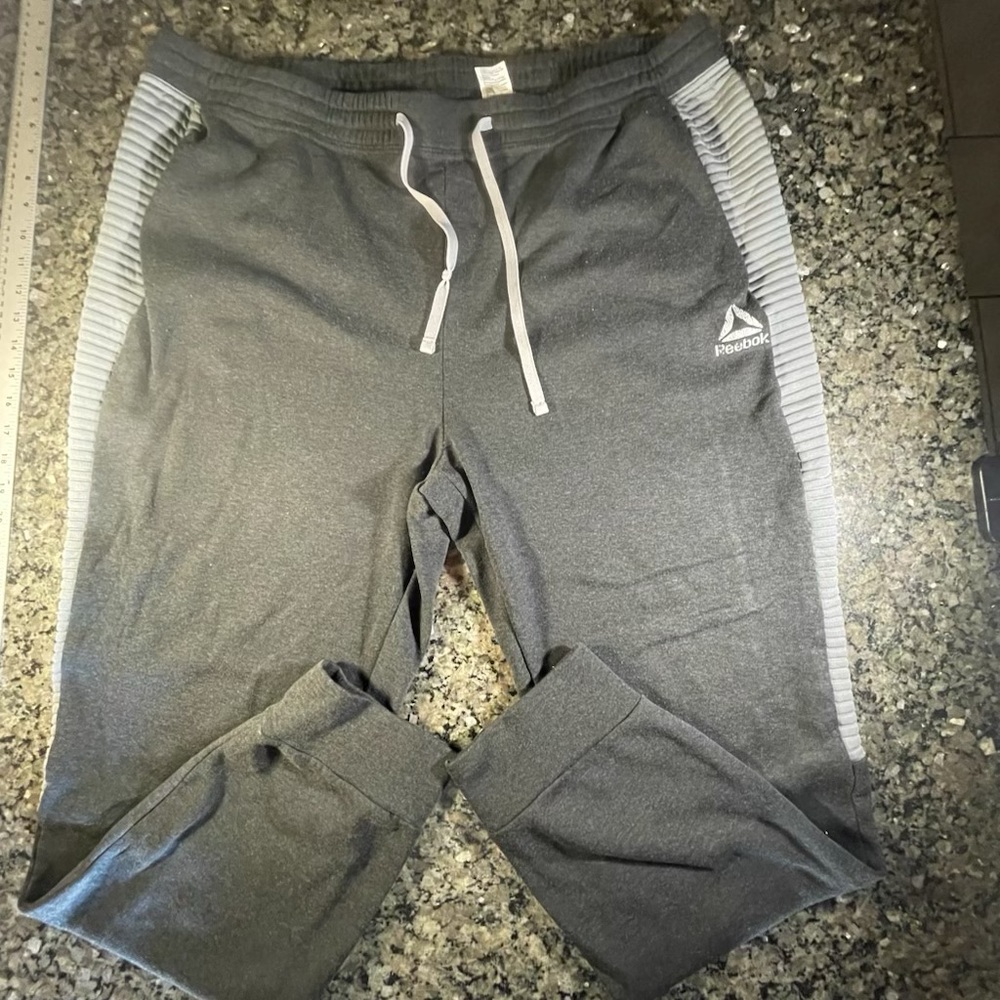 Reebok Men's Jogger Pants 3XL Gray Cotton Blend Drawstring Pockets Tapered